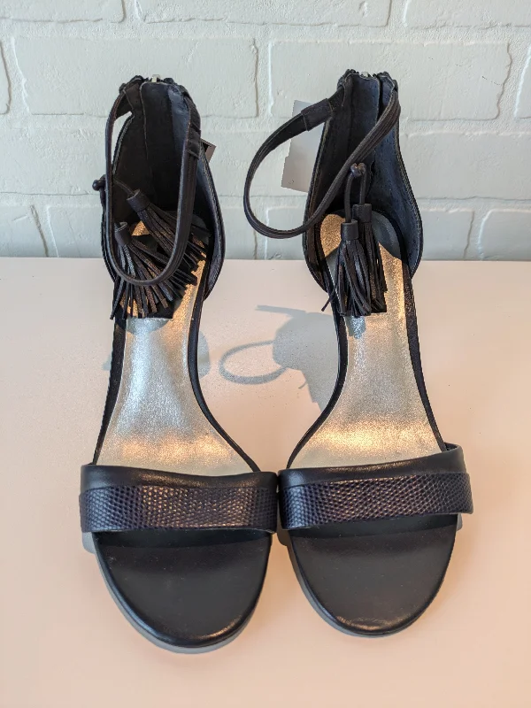 Elegant and sophisticated women's shoes for mature womenSandals Heels Stiletto By White House Black Market In Blue, Size: 6