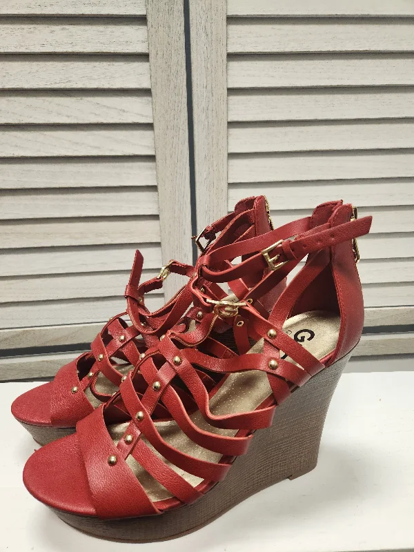 Chic and stylish women's shoes for summerSandals Heels Wedge By Guess  Size: 9