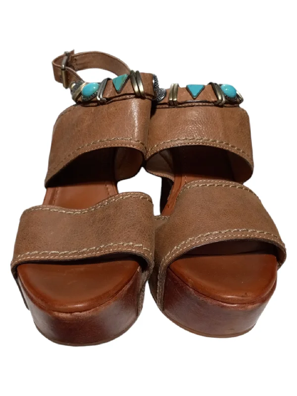 Effortlessly stylish women's shoe choicesSandals Heels Wedge By Nicole In Brown, Size: 7.5