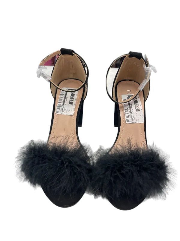 Stunning and glamorous women's shoes for evenings outSandals Heels Wedge By Top Moda  Size: 7
