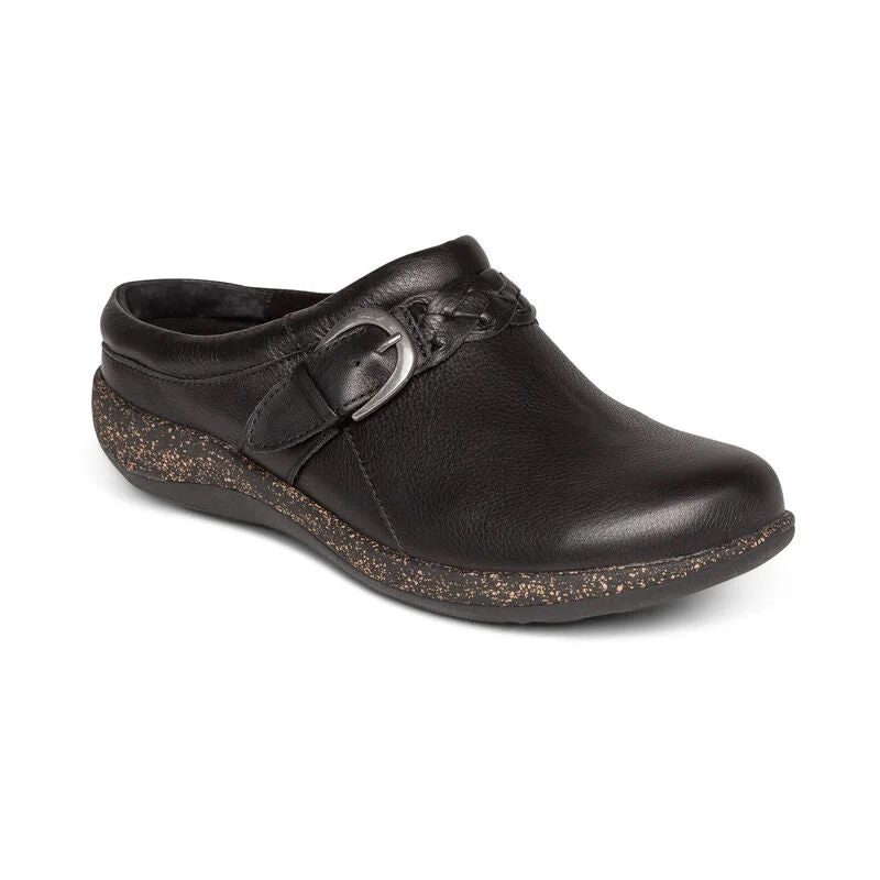 Stylish and comfortable women's shoes for long flightsAetrex Libby Clog Black DM200, Burgundy DM209