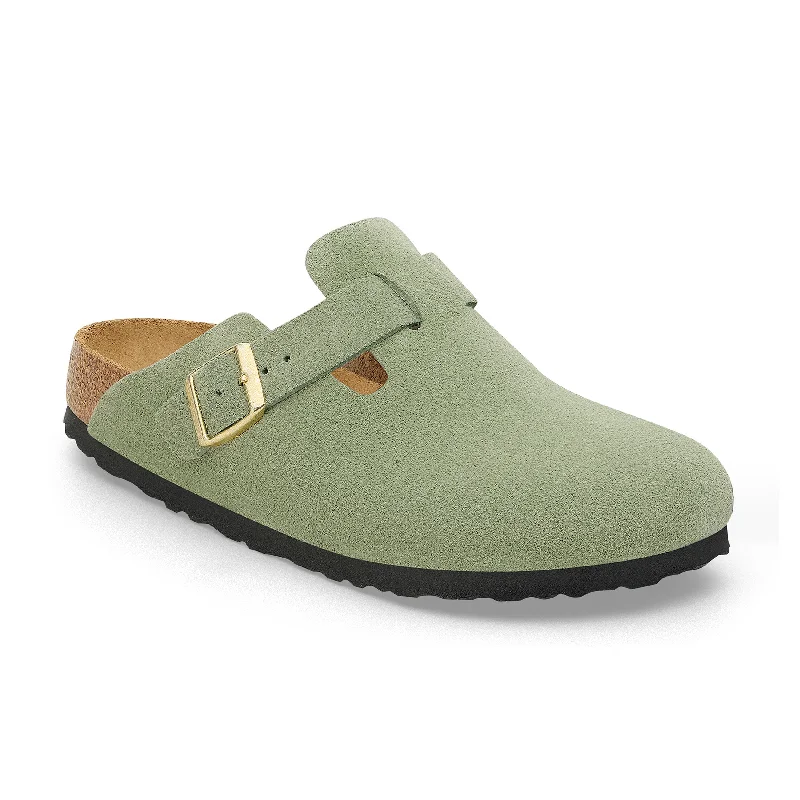 Versatile and stylish women's shoes for everyday chicBoston SFB Green Tea Suede Leather