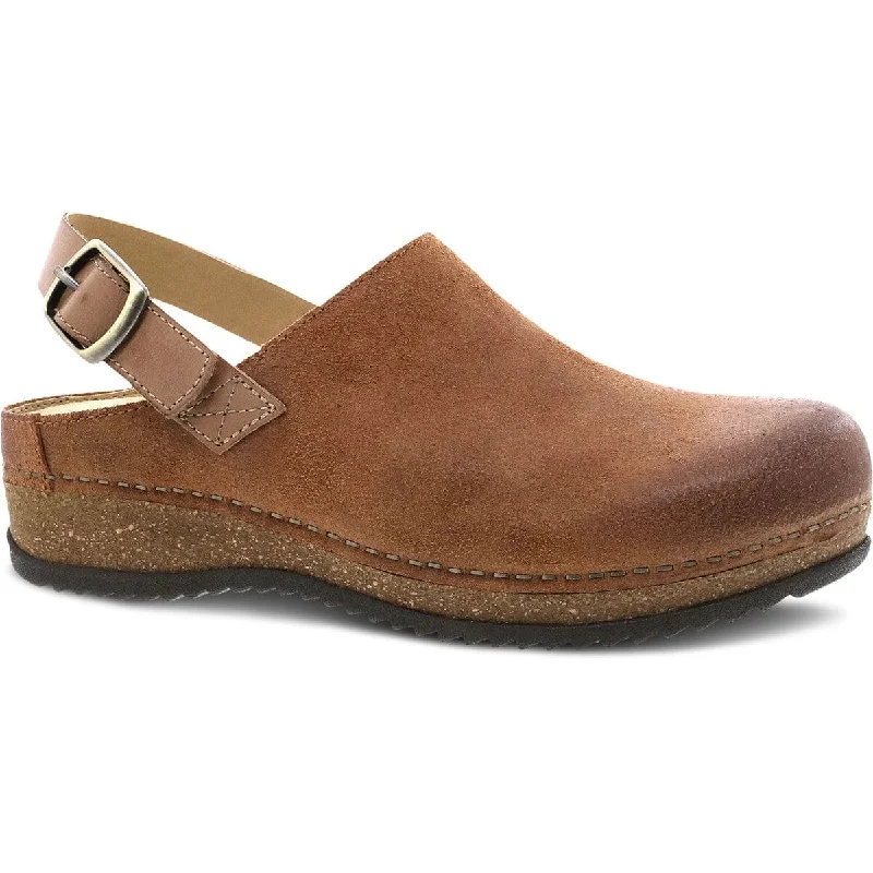 Flattering and figure-hugging women's footwearDANSKO MERRIN