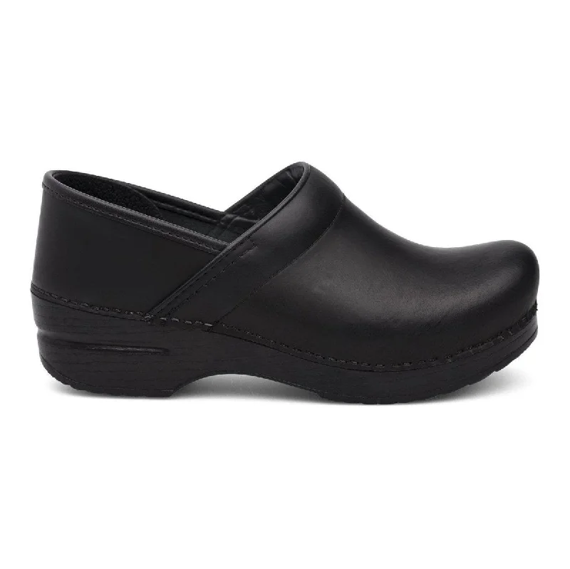 Timeless and elegant women's shoe classicsDansko Women's Professional Black Cabrio Leather