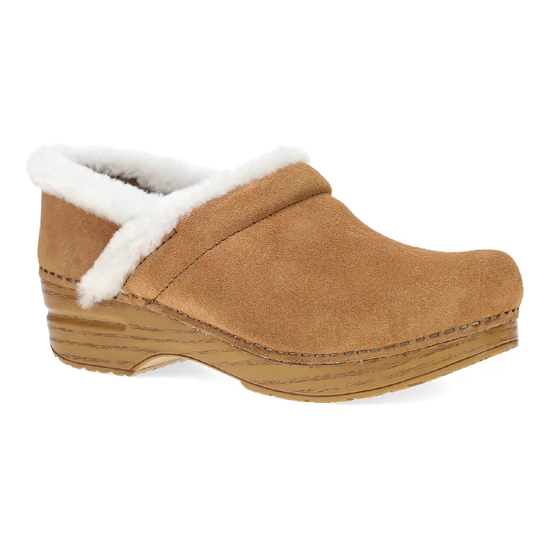 Chic and stylish women's shoes for fashion-conscious womenPro