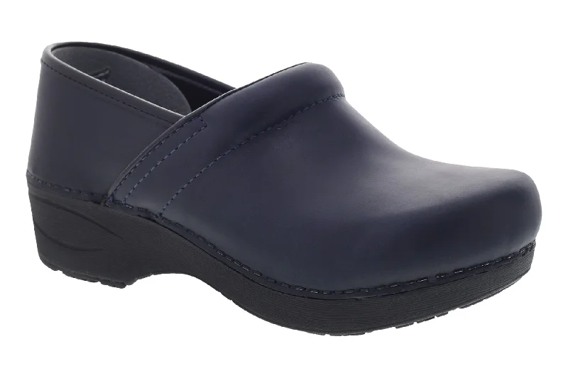 Durable and stylish women's shoes for outdoor activitiesXp 2.0