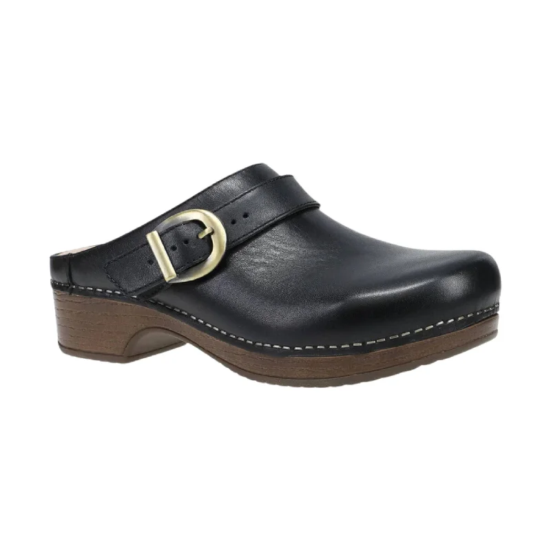 Comfy and casual women's shoes for the weekendDansko Women's Baylor - Black Calf Mule