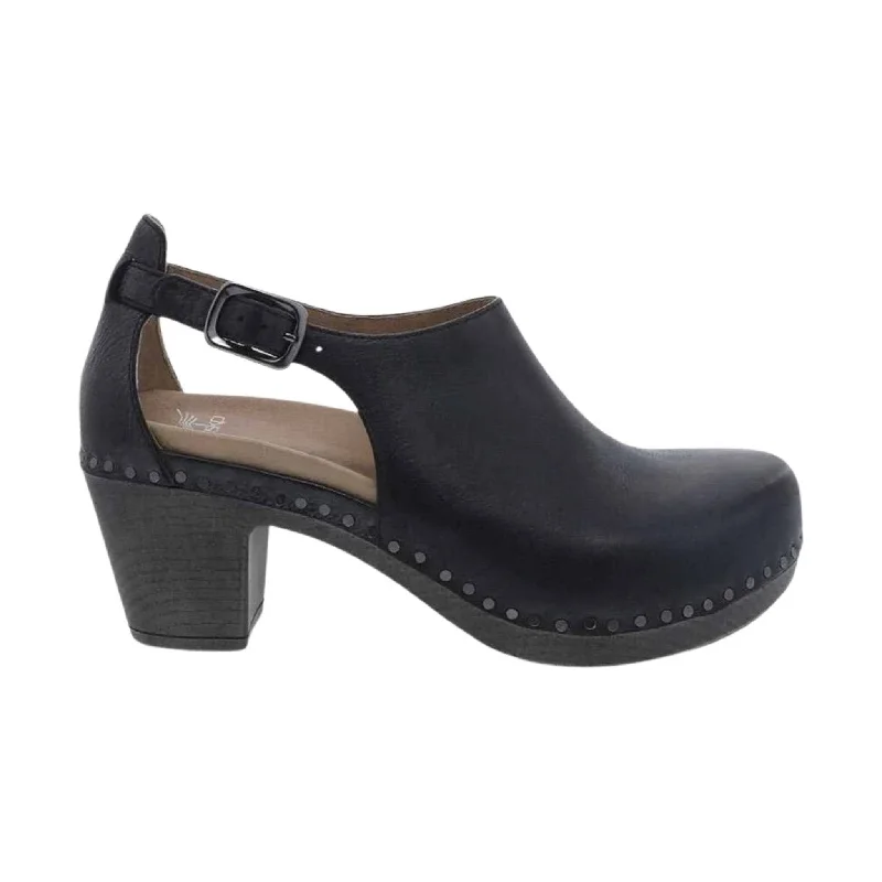 Stylish and supportive women's shoes for plantar fasciitisDansko Women's Sassy - Black