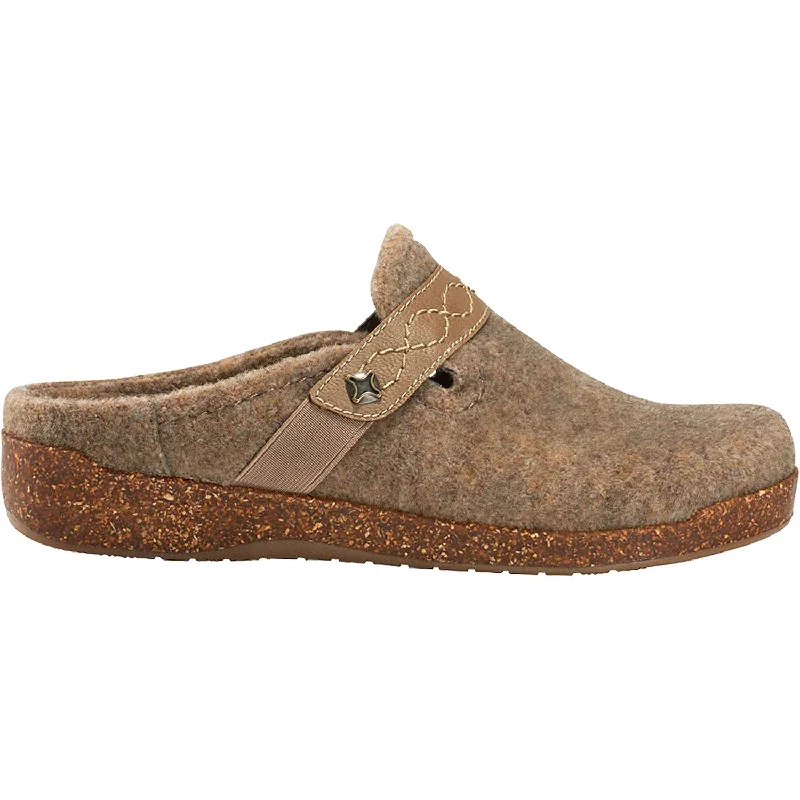 Flattering and figure-hugging women's footwearWomen's Earth Janet Oatmeal Felt