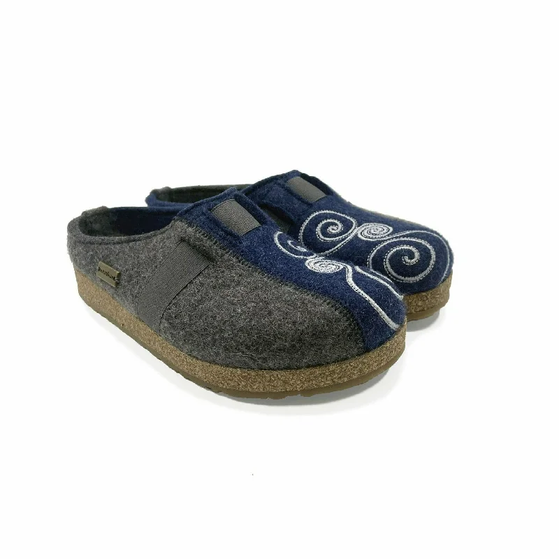 Elegant and sophisticated women's shoes for opera nightsHaflinger Womens Magic Wool Clogs