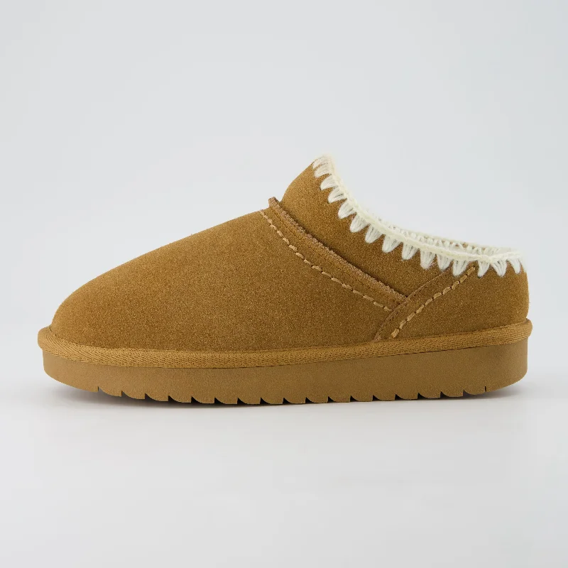 Bold and striking women's shoe fashionsHomemade Suede Mule Slippers