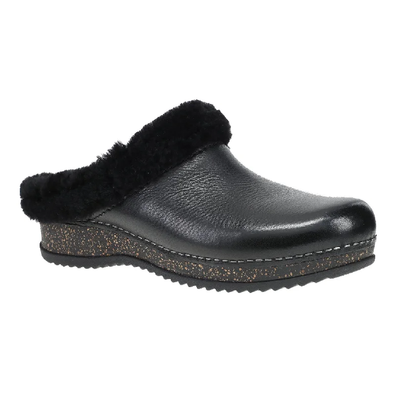 Durable and reliable women's shoesMagda