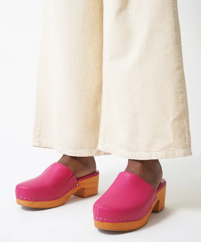 Chic and stylish women's shoes for fashion-conscious womenMartino Second Gen