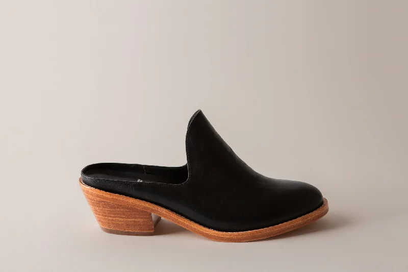 Comfy and casual women's shoes for the weekendMichelle