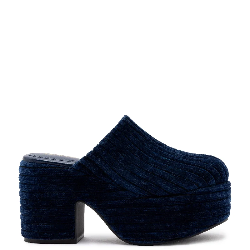 Elegant and sophisticated women's shoes for any formal eventMiso Platform Clog In Midnight Velvet