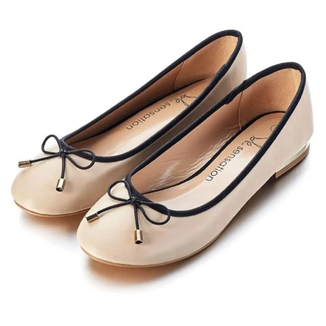 Elegant and sophisticated women's shoes for any formal eventSole Sensations Branwen Ballerina Shoe
