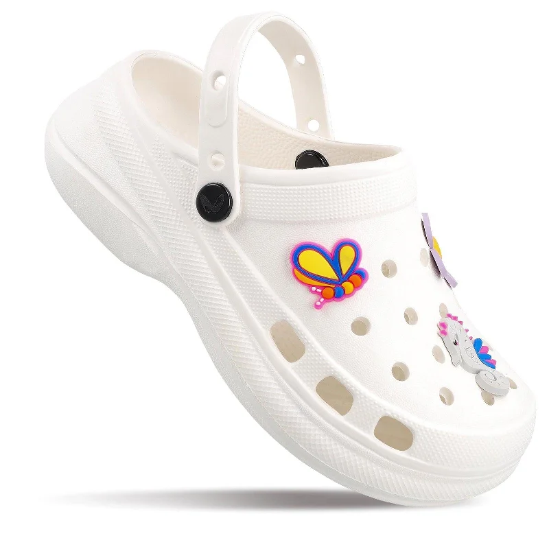 Chic and stylish women's shoes for garden partiesWalkaroo Womens Clogs  - WC8923 White