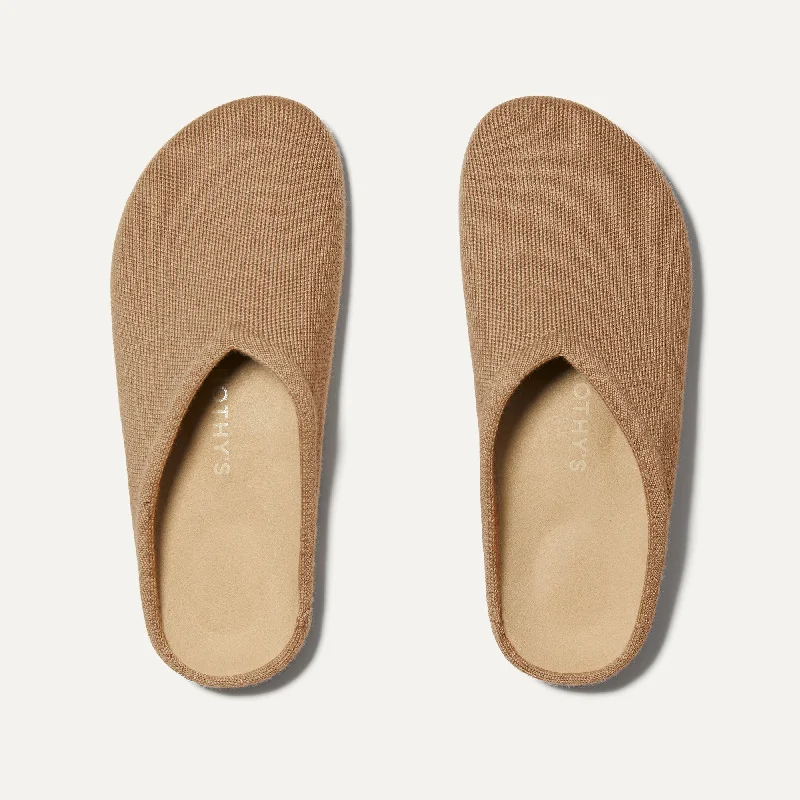 Chic and sophisticated women's footwear for workThe Casual Clog - Butternut