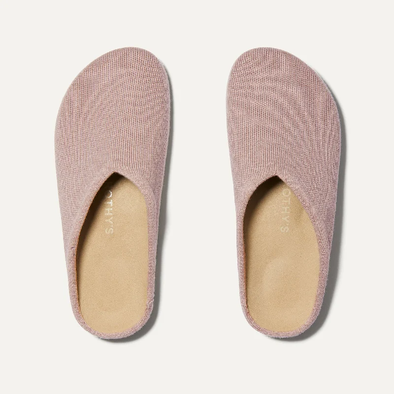 Fashion-forward and trendy women's shoe stylesThe Casual Clog - Light Rose