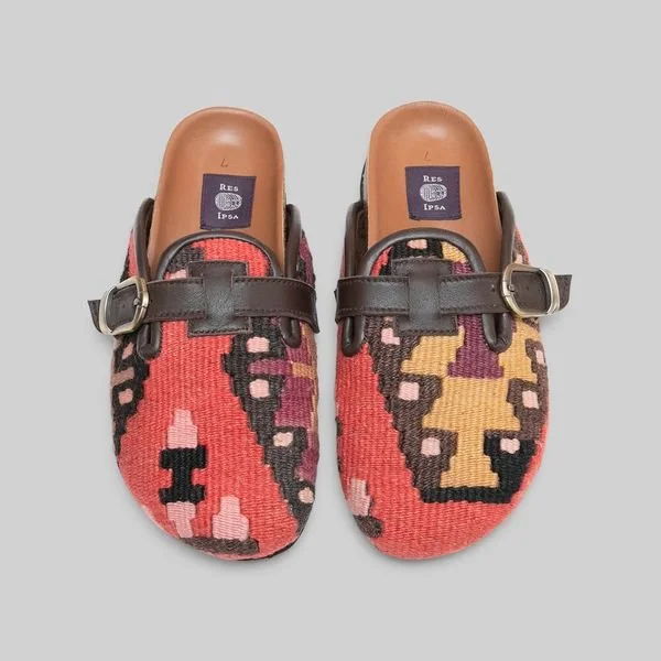 Chic and stylish women's shoes for fashion weekWomen's Kilim Clog Size 7