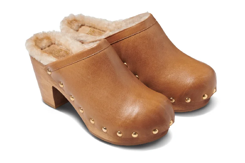 Bold and statement-making women's shoes for the bold and beautifulWOODPECKER SHEARLING - Saddle