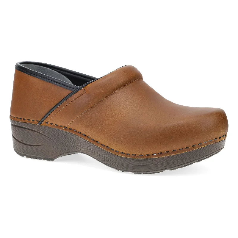 Chic and trendy women's shoes for the officeXP 2.0 Caramel Waterproof