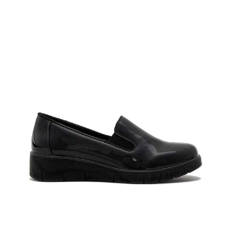 Comfy and stylish women's shoes for lounging around the houseBEVERLY