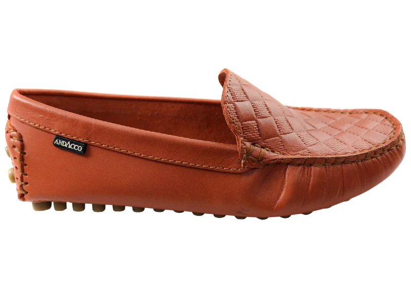 Flattering and figure-hugging women's footwearAndacco Sharon Womens Comfortable Flat Leather Loafers Shoes