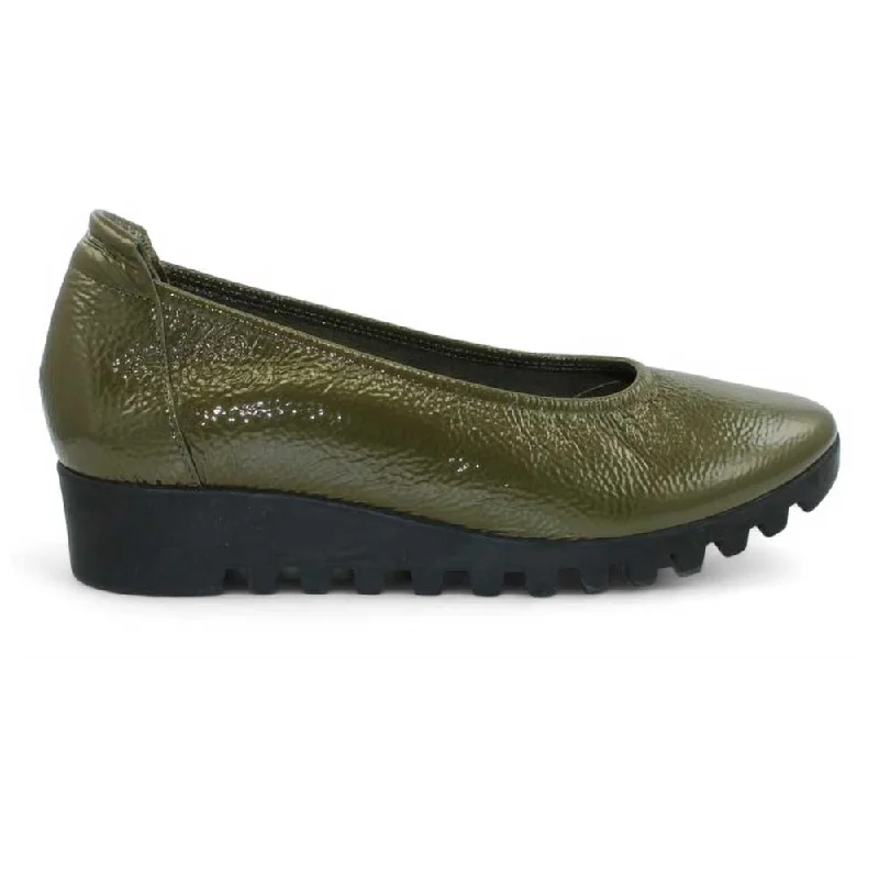 Classy and elegant women's shoes for formal eventsArche Women's Lomiss Green Kika Lakli