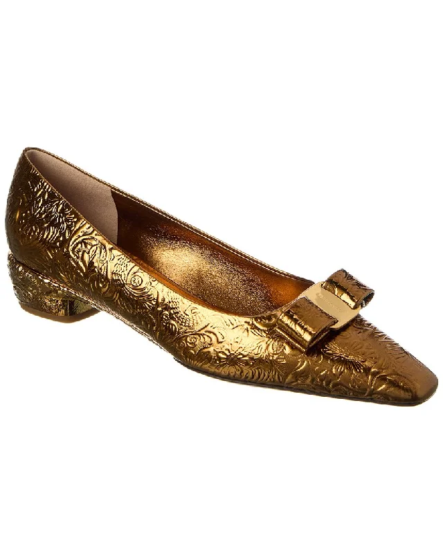 Practical and functional women's footwear solutionsFerragamo Riace Bow Leather Ballet Flat