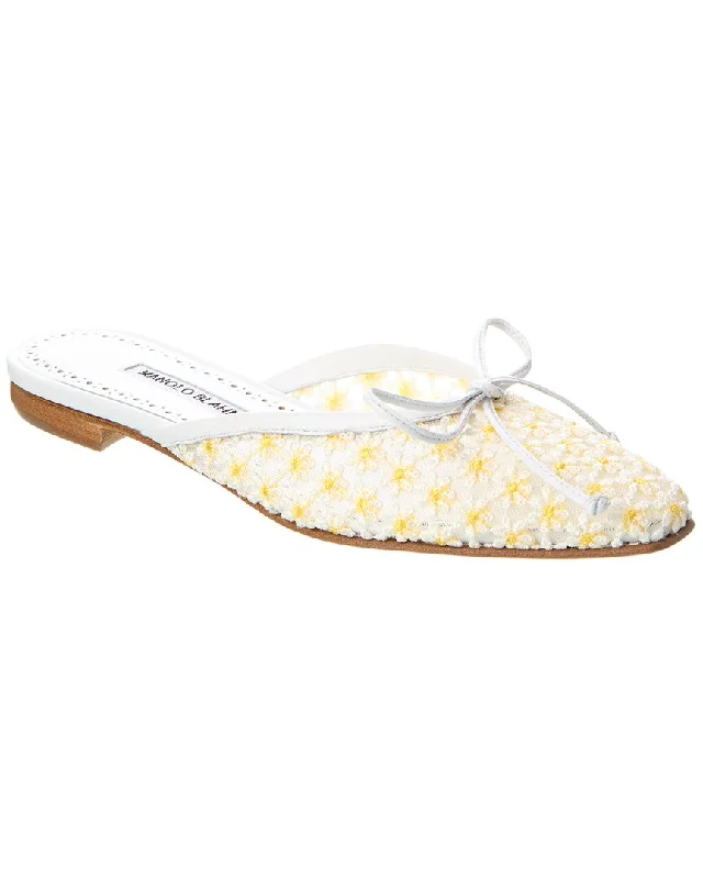 Bold and unique women's shoes for fashion-forward individualsManolo Blahnik Ballerimu Lace & Leather Flat