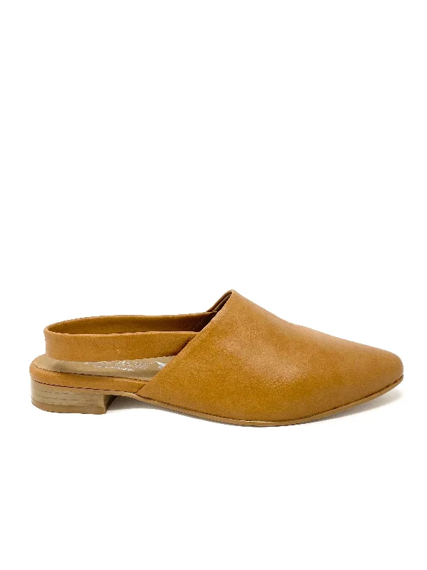 Feminine and romantic women's shoe designsBianca Mule in Camel from Novacas