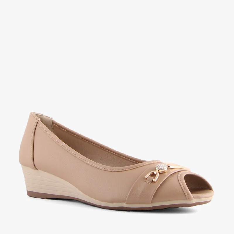 Comfy and stylish women's shoes for everyday eleganceBRASH CAF