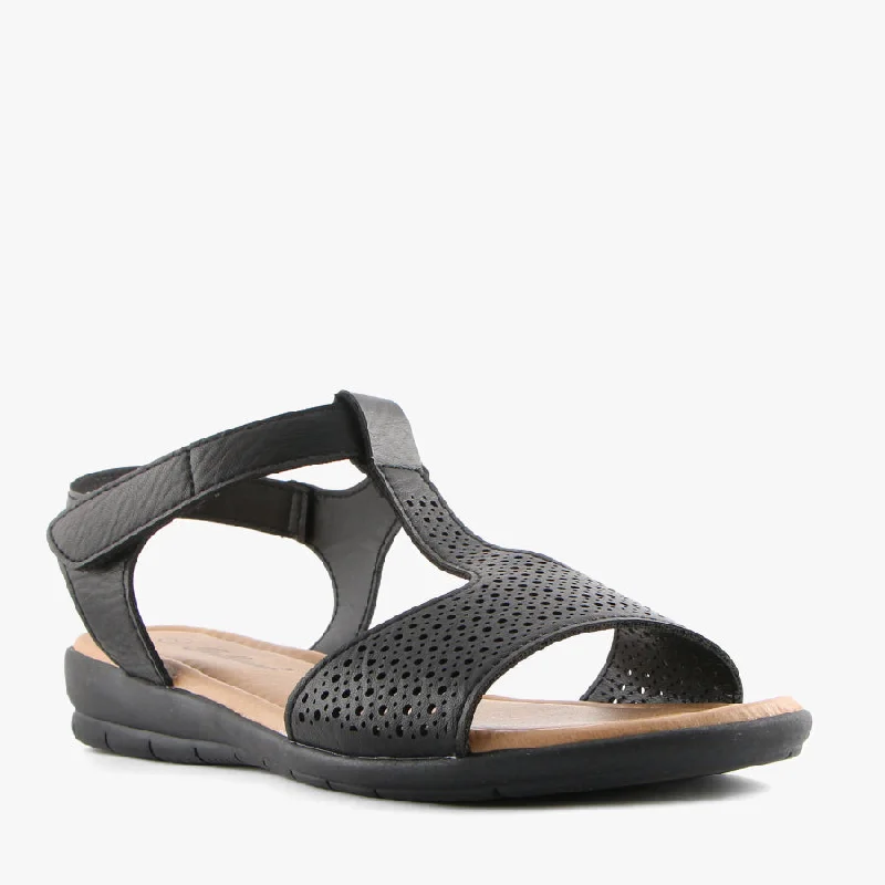 Feminine and romantic women's shoe designsBRIAR BLACK