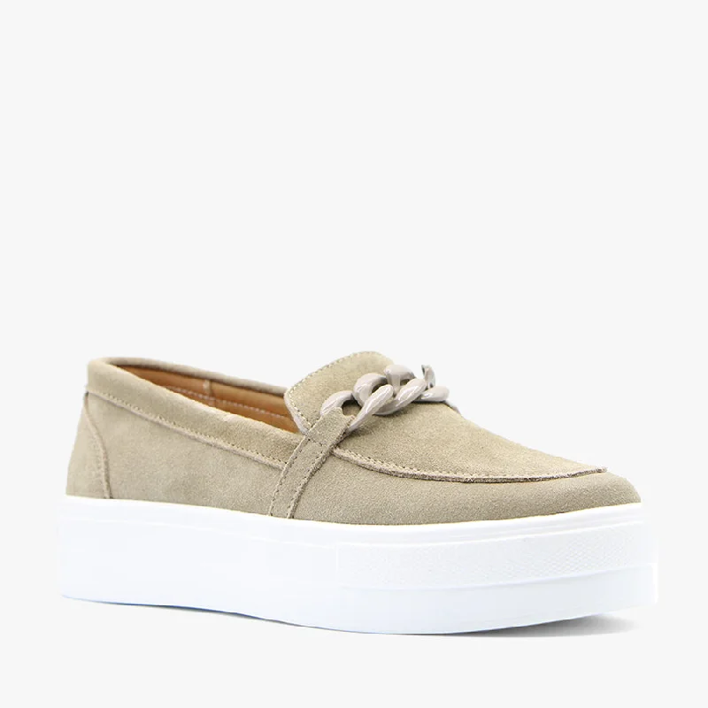 Stunning and eye-catching women's footwearCHIMY BEIGE SUEDE