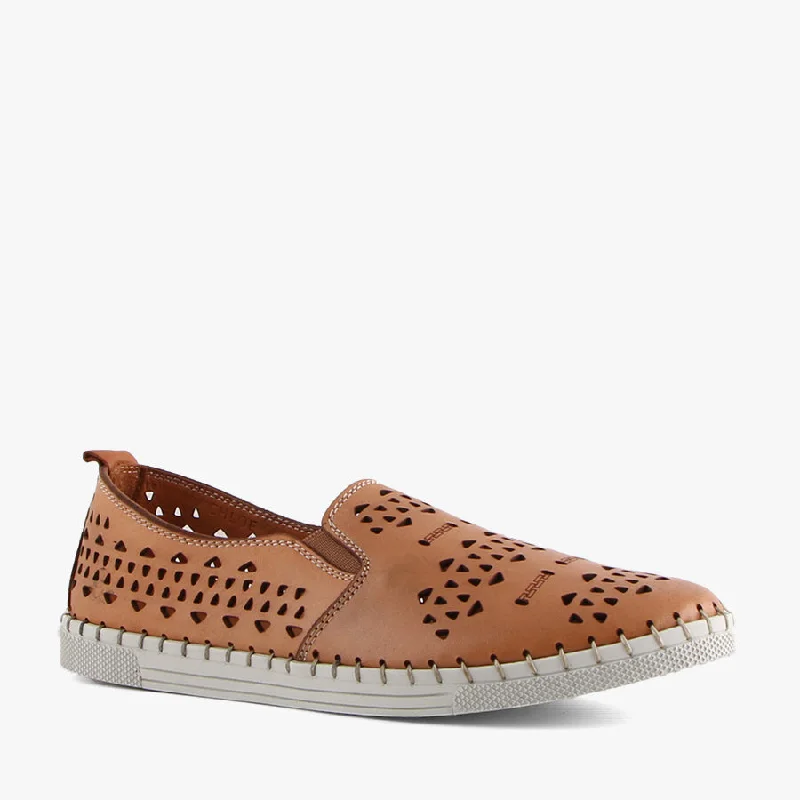 Comfy casual women's shoes for everyday wearCHLOE COCONUT