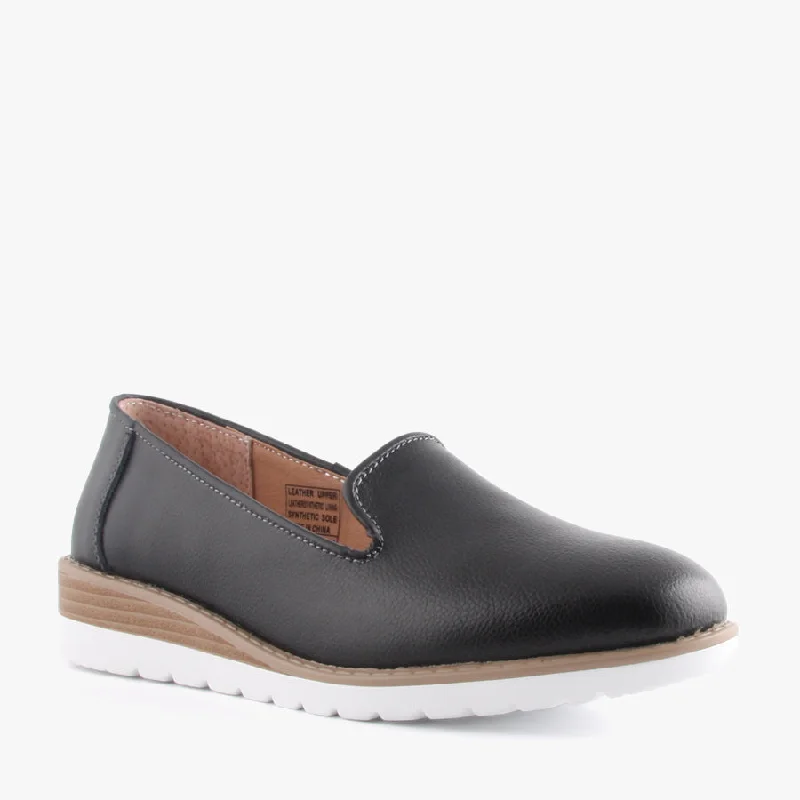 Chic and stylish women's shoes for graduation ceremoniesCLAUDIA BLACK