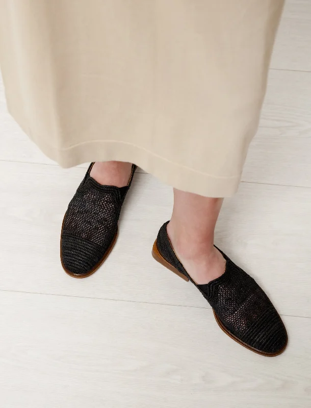 Durable and stylish women's shoes for active lifestylesJaden Raffia Loafer Black