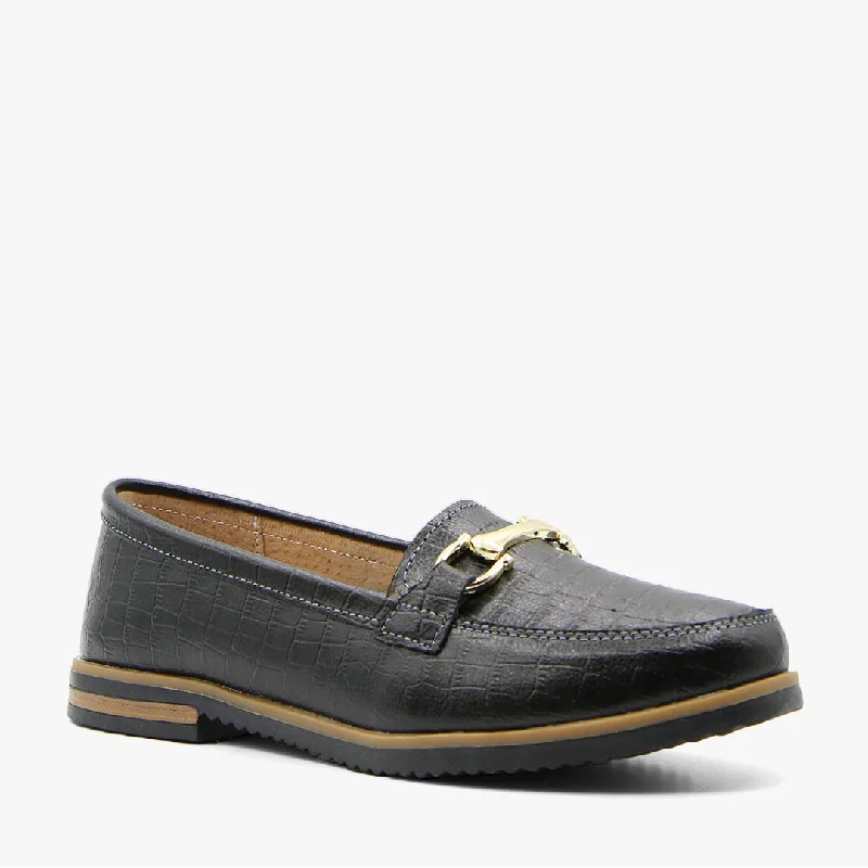 Fashion-forward and trendy women's shoe stylesCRESSY BLACK CROC