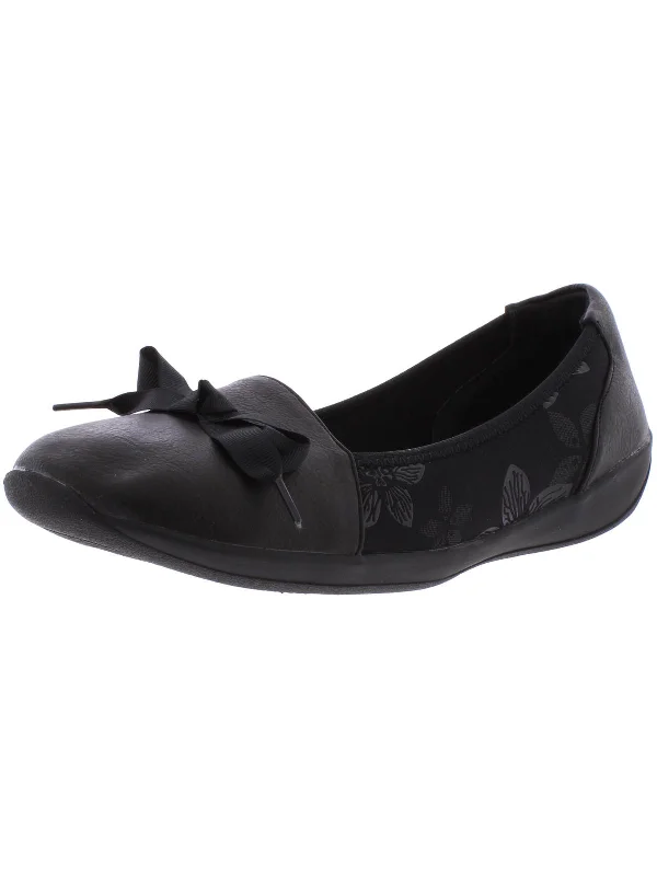 Effortlessly stylish women's shoe choicesDaphne Womens Faux LEather Slip On Flats