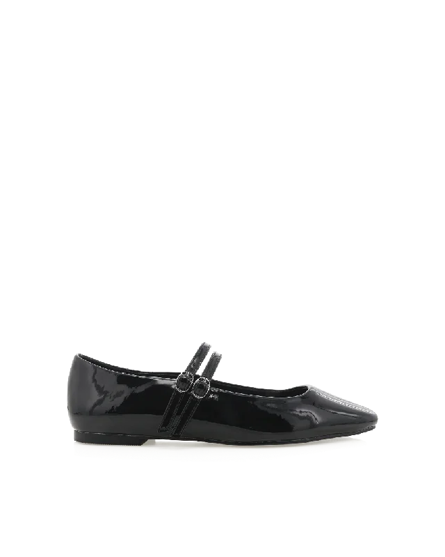 Flattering and figure-hugging women's footwearFINNEGAN - BLACK PATENT