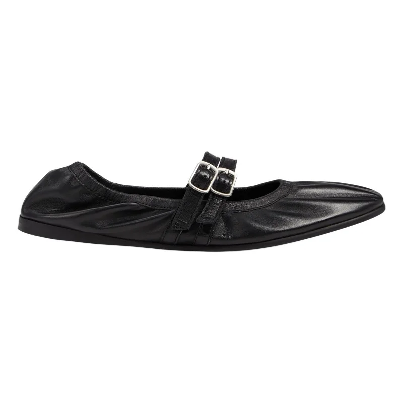 Versatile and adaptable women's shoes for every occasionFree People Women's Gemini Ballet Flat Black