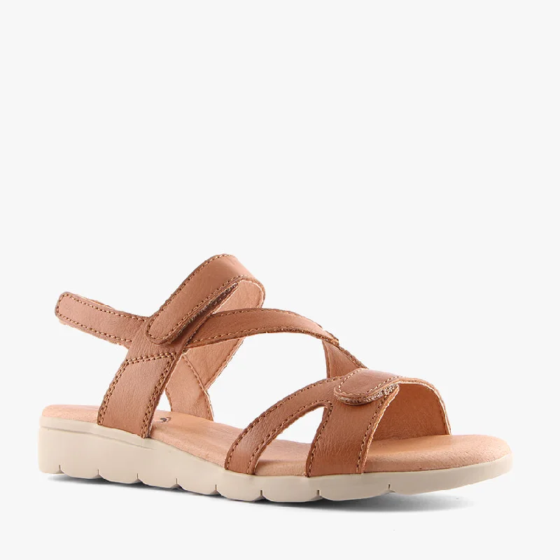Durable and stylish women's shoes for outdoor activitiesGAIA TAN