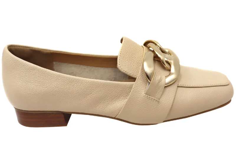 Timeless and elegant women's shoe classicsHush Puppies Sevilla Womens Comfortable Leather Shoes