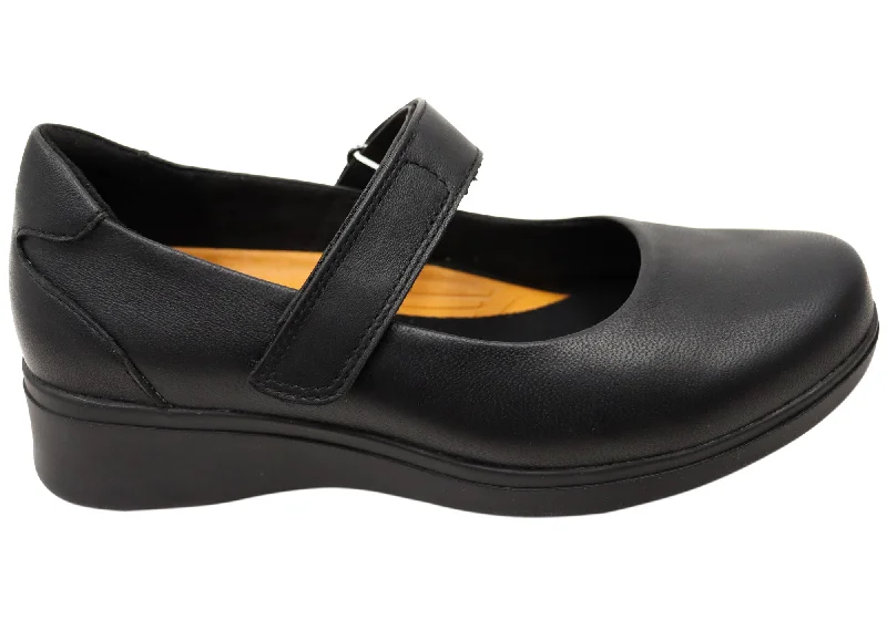 Effortlessly stylish women's shoe choicesHush Puppies The One Bar Womens Leather Comfortable Mary Jane Shoes