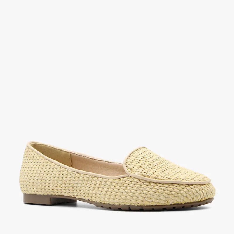 Versatile and elegant women's shoes for any outfitJERMAINE RAFFIA
