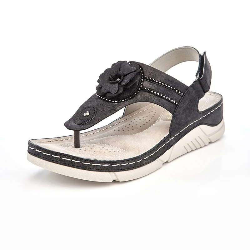 Comfy and stylish women's shoes for lounging around the houseJUANA