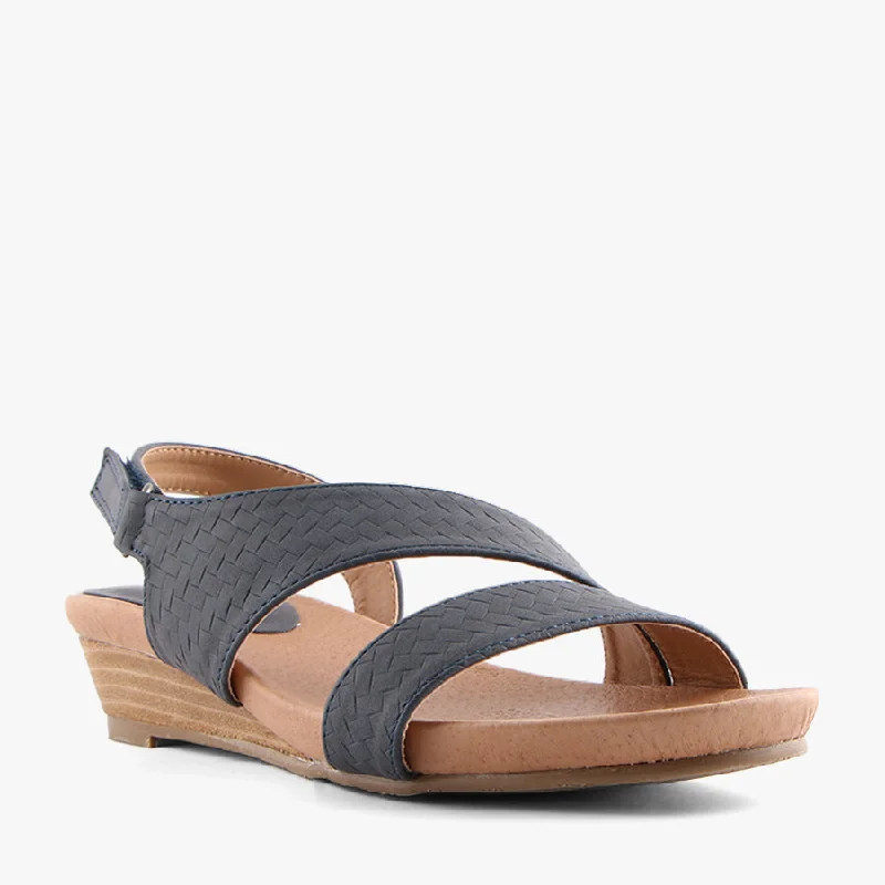 Stylish and affordable women's shoesKAY NAVY