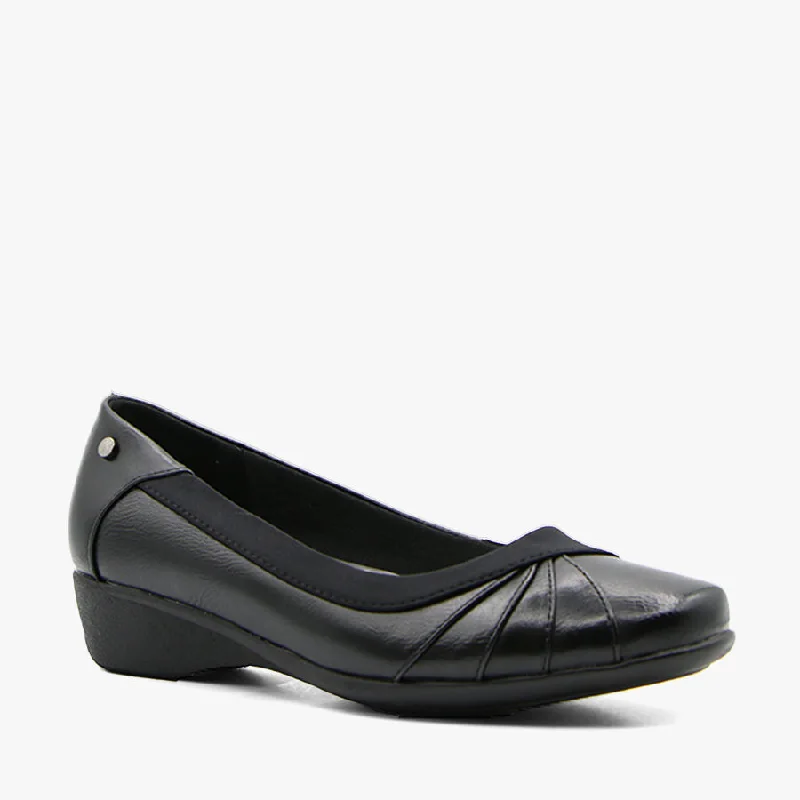 Stylish and practical women's shoes for rainy daysKIBBLE BLACK