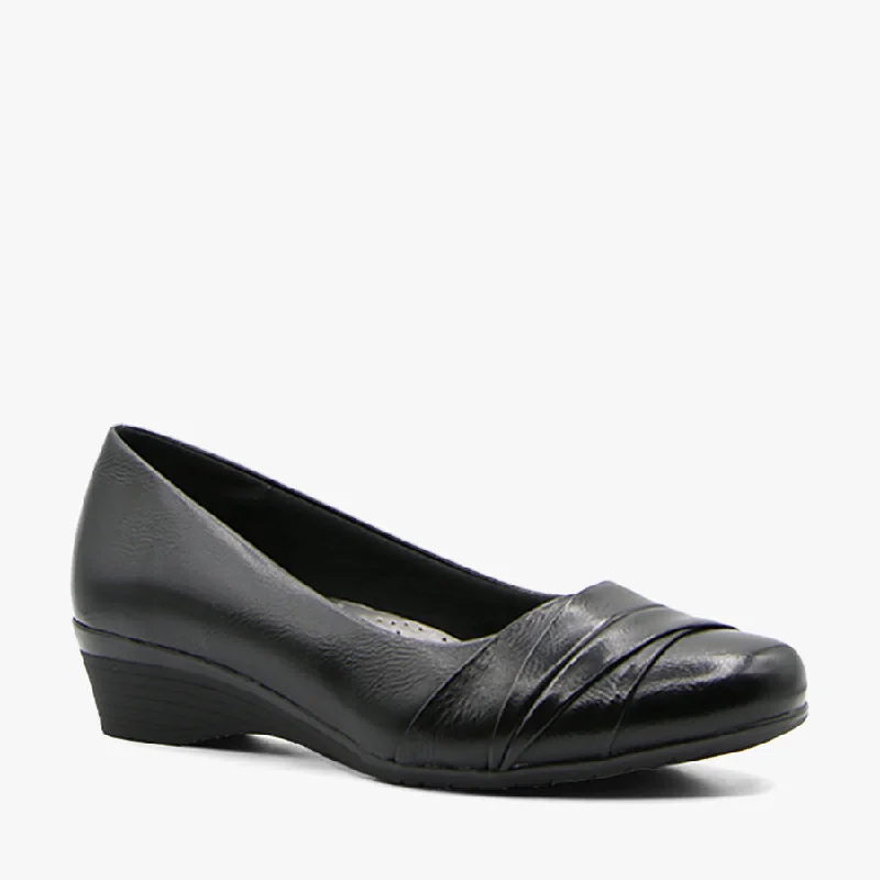 Elegant and classic women's shoes for bridal partiesKOALA BLACK